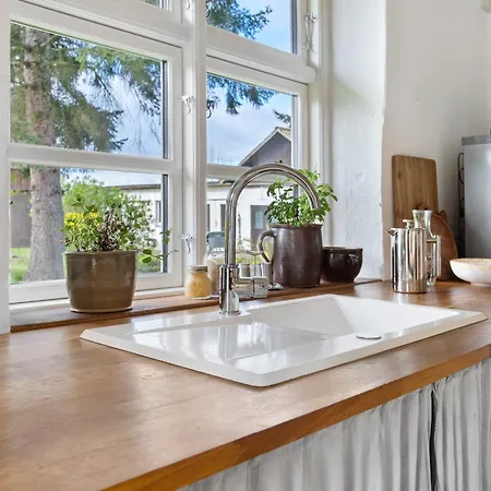 Vakantiehuis Pommernhuus An De Kark