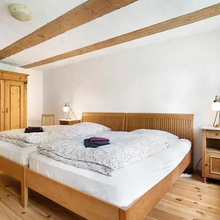 Holiday home Pommernhuus An De Kark Suederholz